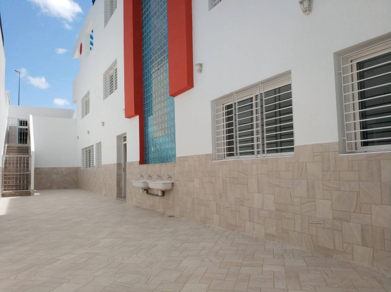 Entrée de l'école – photo 8